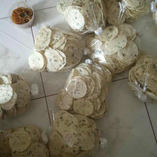 

KERUPUK UBI KAMANG AGAM 500 GRAM