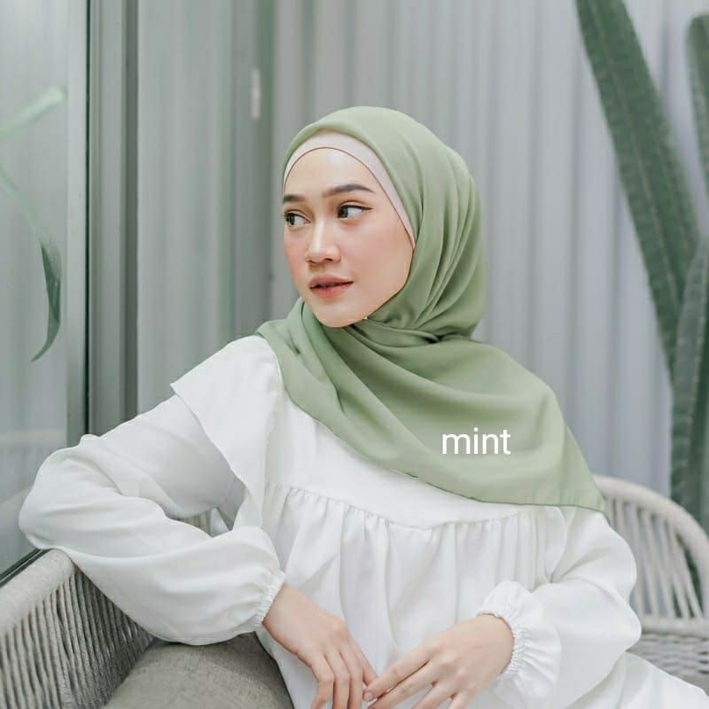 Segi Empat Bella Square Anti Letoy
