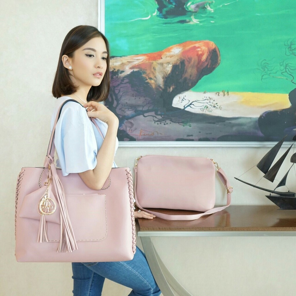 DOLLYN CABELLA #1186 /TAS SELEMPANG WANITA