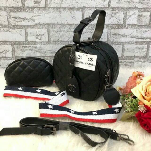 Tas Wanita Sling Bag Chanel Petite Boite Chapeau (2 tali)