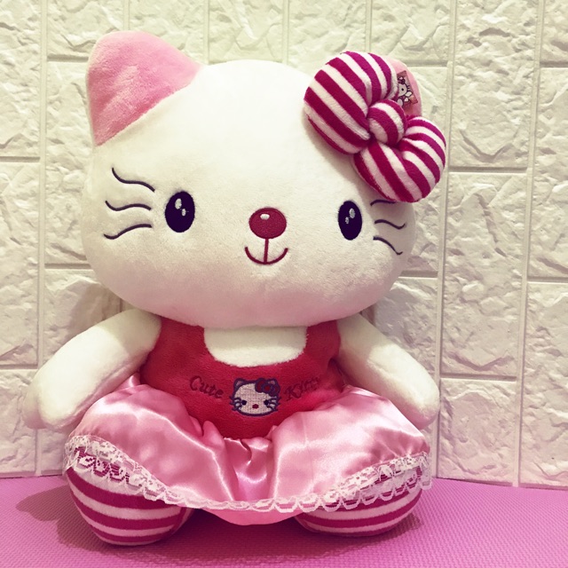 boneka hello kitty