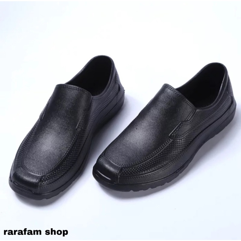 SHOES ANTISLIP MURAH / COCOK UNTUK PEKERJA PERHOTELAN &amp; RESTORAN