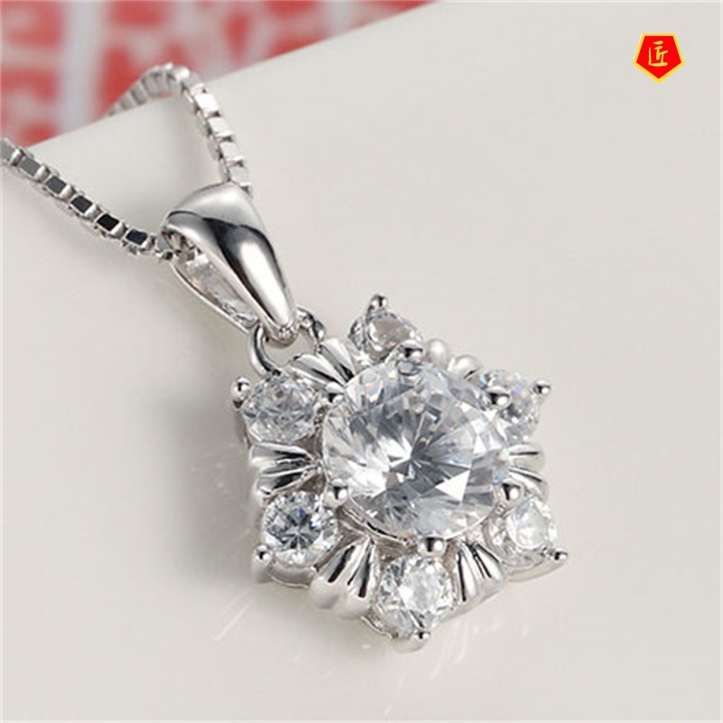 [Ready Stock]Inlaid Zircon Snow Necklace Women's Japanese and Korean Sweet Pendant