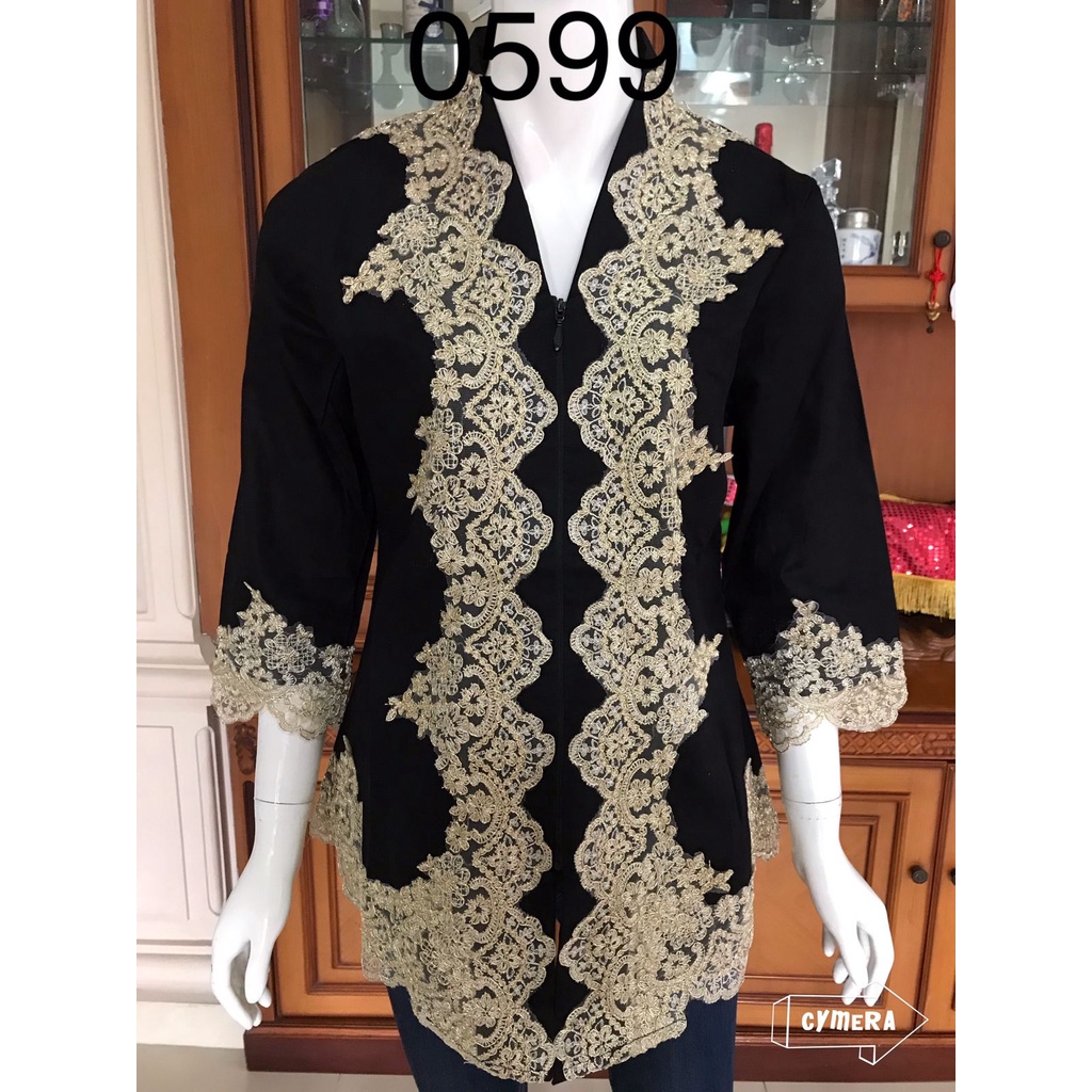 0601 pdk Kebaya alexuez hitam  corneli /kebaya premium