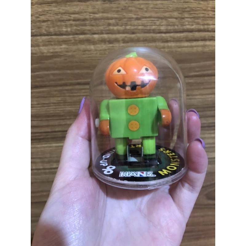 

Mr Pumpkin Walking Figurine