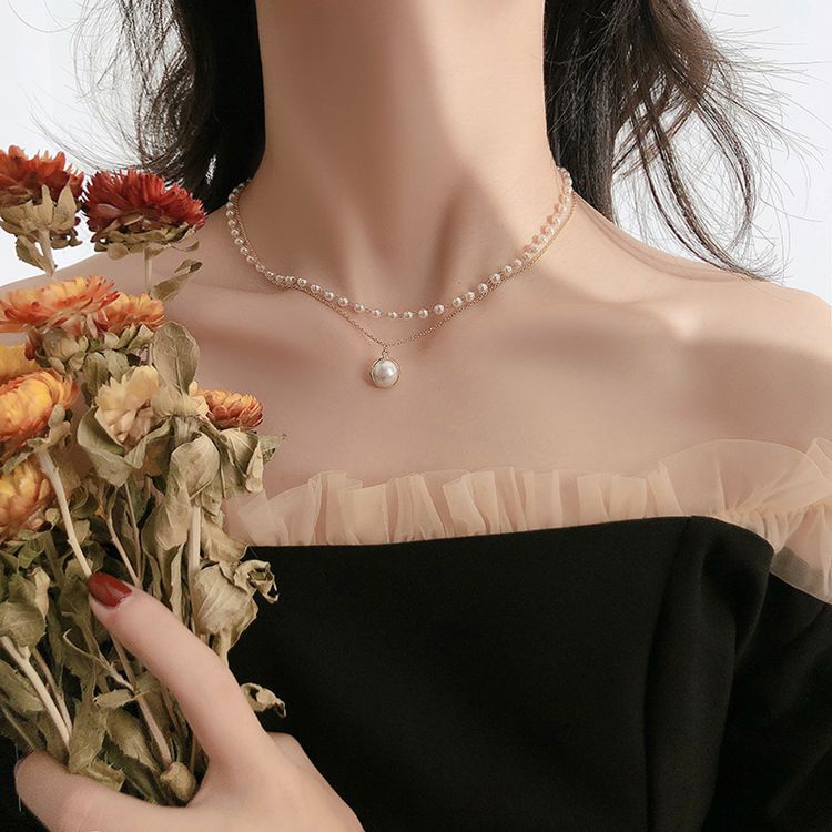 Kalung Choker Rantai Banyak Lapis Aksen Kupu-Kupu + Mutiara Elegan Untuk Wanita