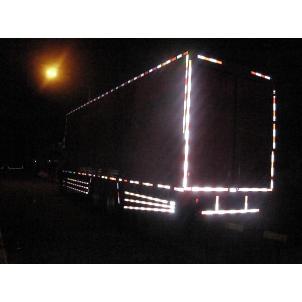 

Produk Terbaru - Stiker/Sticker Reflective / Scotlight Merah Putih Pvc (45 Meter)