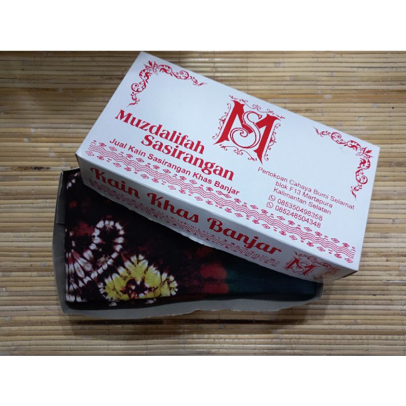 

kotak box paper kain sasirangan