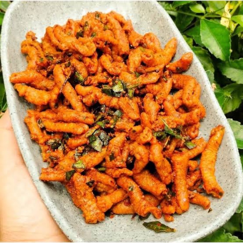 

kerupuk usus pedas daun jeruk