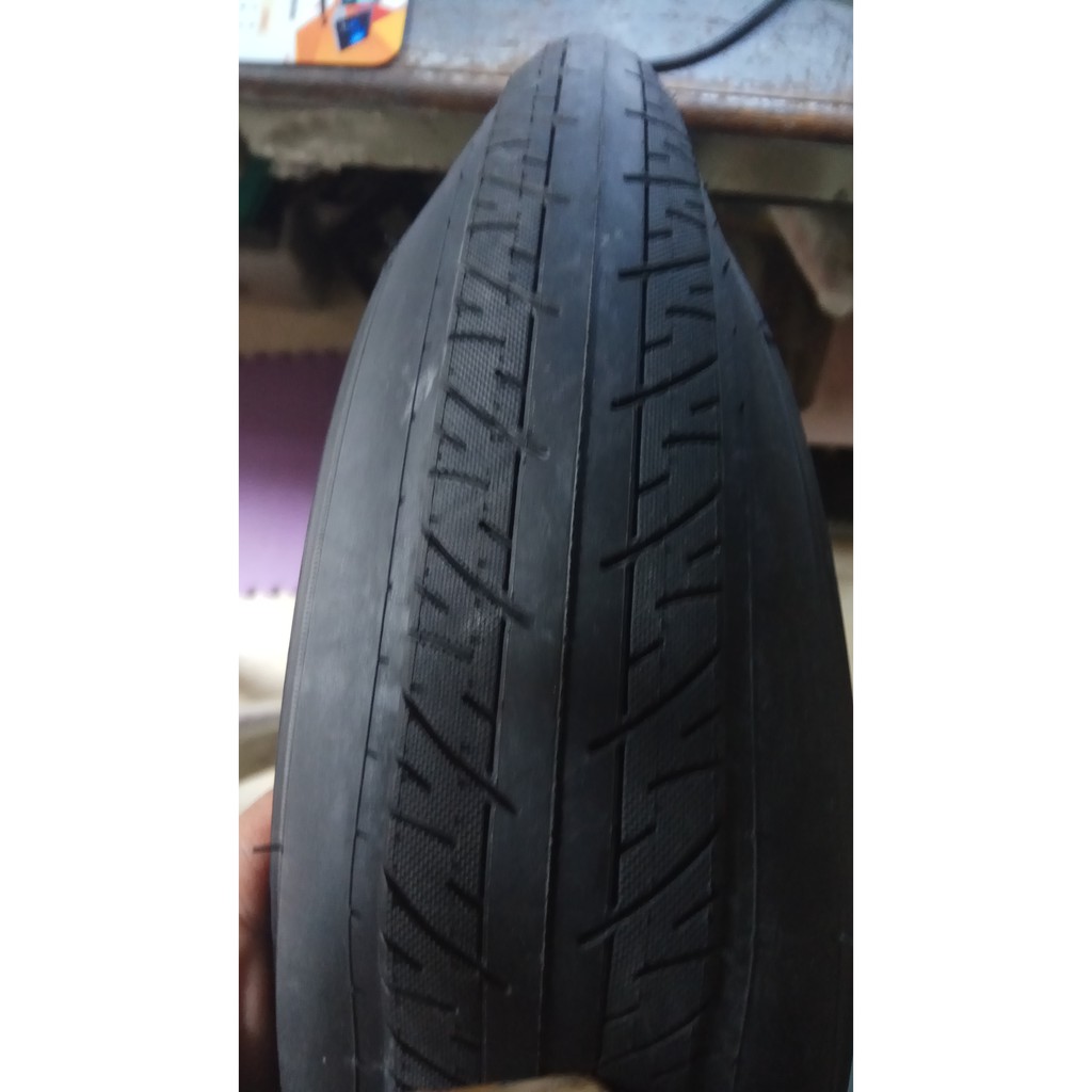 Ban Luar UNITED Oshaka 26 x 1.50 Hitam Sepeda