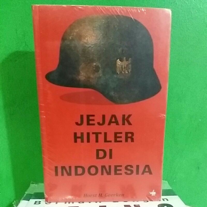 Buku JEJAK HITLER DI INDONESIA