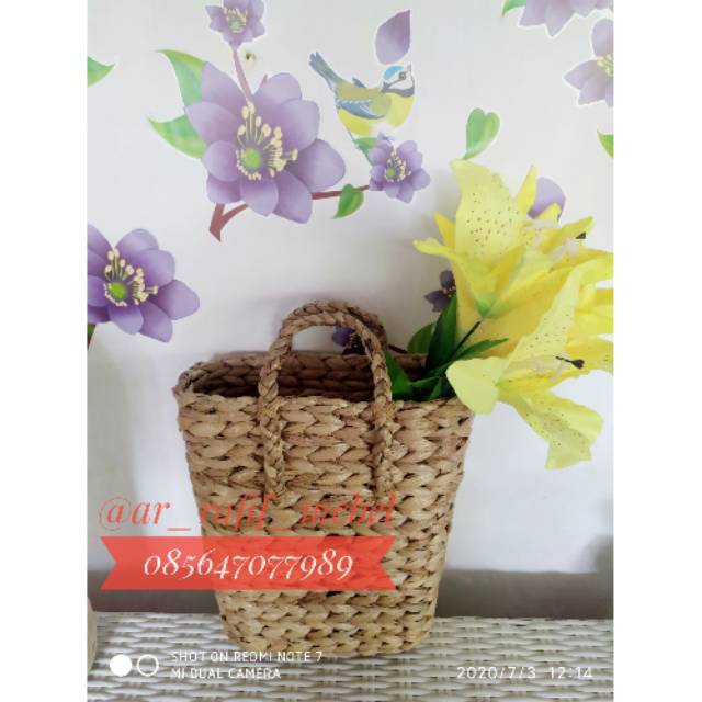 Tas enceng gondok / vas enceng gondok / property photo