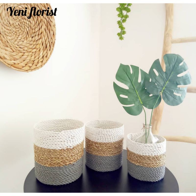 pot anyam/pot rotan / vas bunga rotan / vas hias