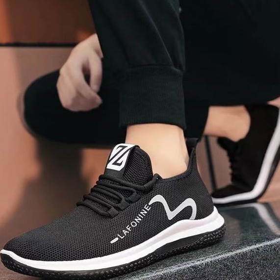 Sneakers Sepatu Pria Sepatu Olahraga Laki-lai Impor Sepatu Brand Sneakers Cowok SLIP ON Worth It - K39