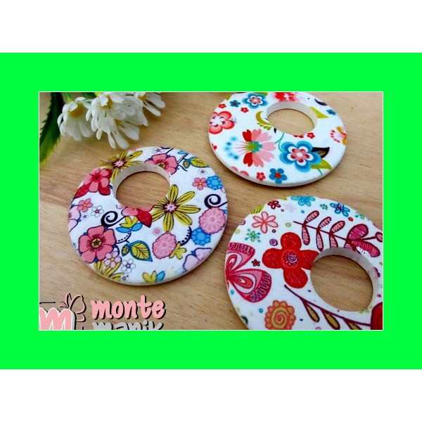 

Ornamen Liontin Kayu Lukis MKU-017 Craft Shop Online