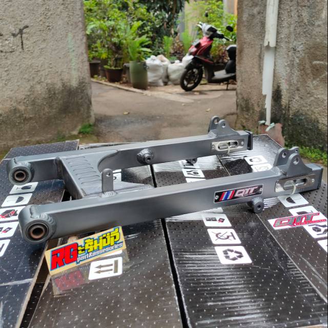 Arm QTT racing grey abu abu spark 115 jupiter, vega, fizr, CB short model kotak original thailand