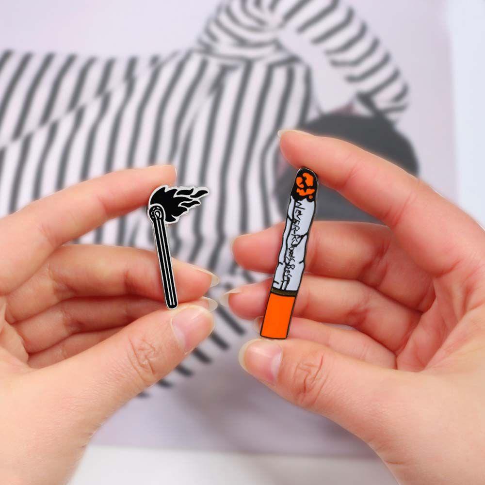 [Elegan] Bros Punk Mantel Korek Hadiah Untuk Wanita Pria Kerah Bros Lencana Pin Enamel Pin