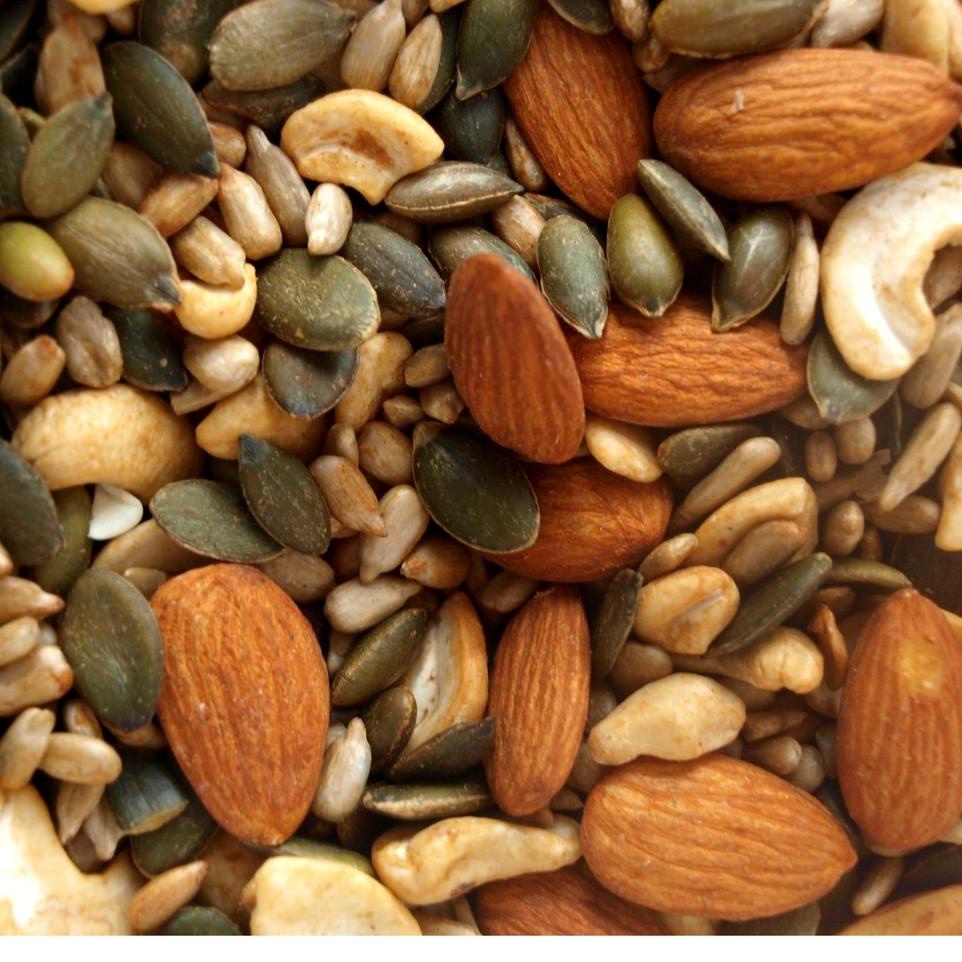 

Produk Terkini.. Mix Nut / Kacang Panggang / Roasted Nut / almond / walnut / cashew mede / sunflower