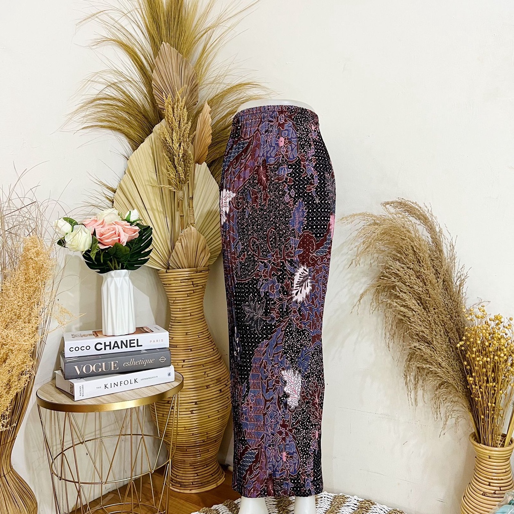 ROK BATIK PLISKET-Selena Lillac