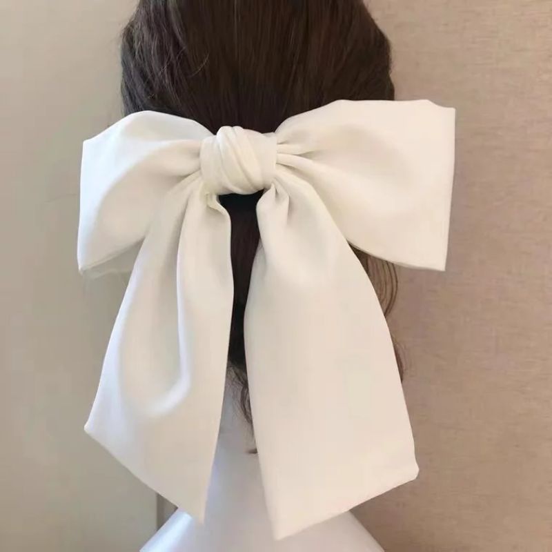 jepitan satin pita besar