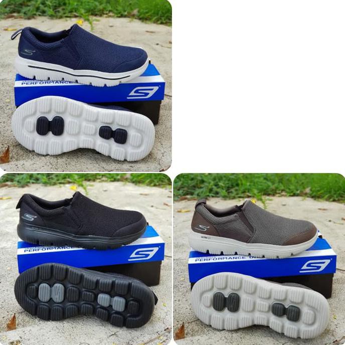 promo skechers/sepatu skechers/sepatu skechers ultra go impeccable man terbaru
