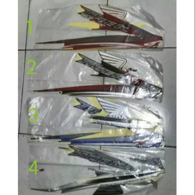 Sticker Striping motor honda tiger revo 2008-2009