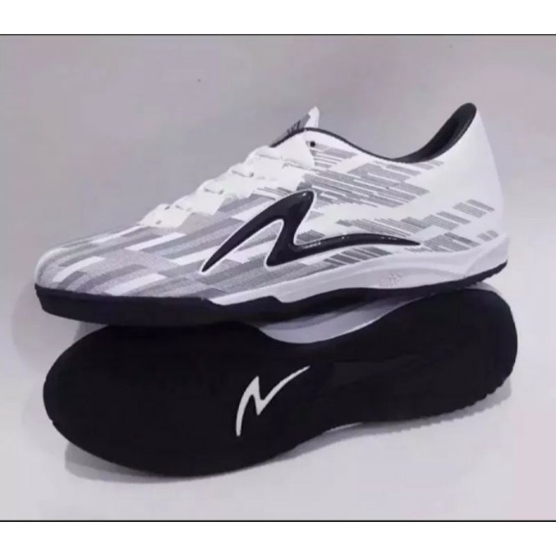 sepatu putsal / sepatu putsal terbaru / sepatu putsal murah / sepatu putsal keren berkualitas