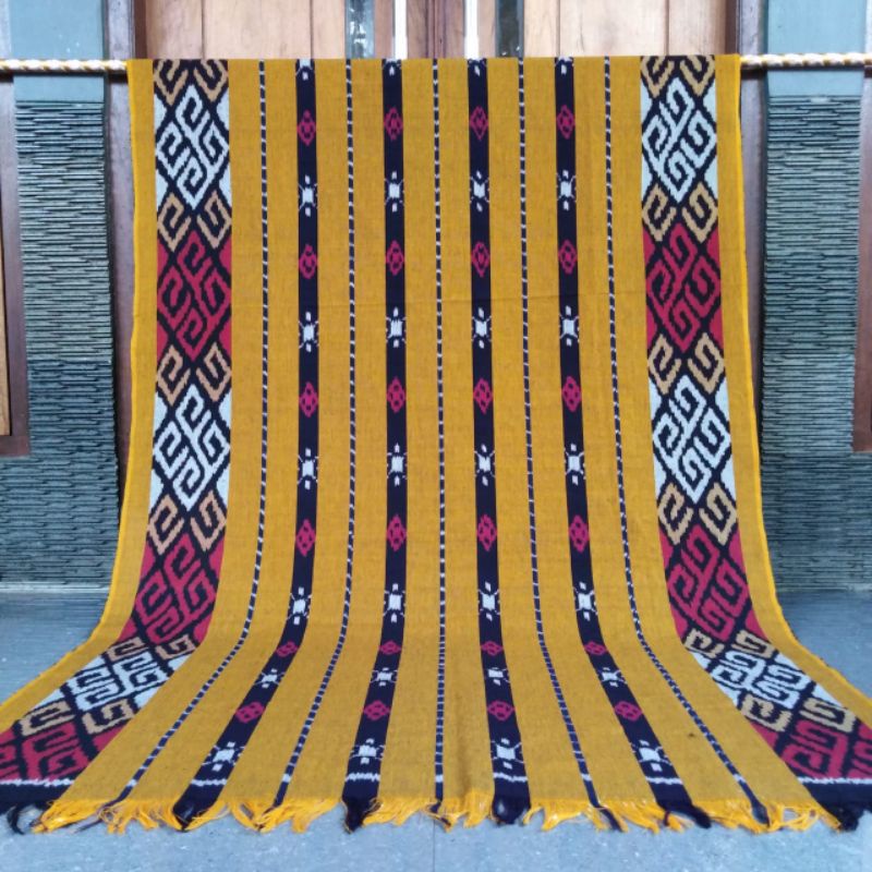 Kain Tenun Etnik Blanket Tenun Troso Jepara Kain Tenun Jepara Motif Toraja Ntt Flores