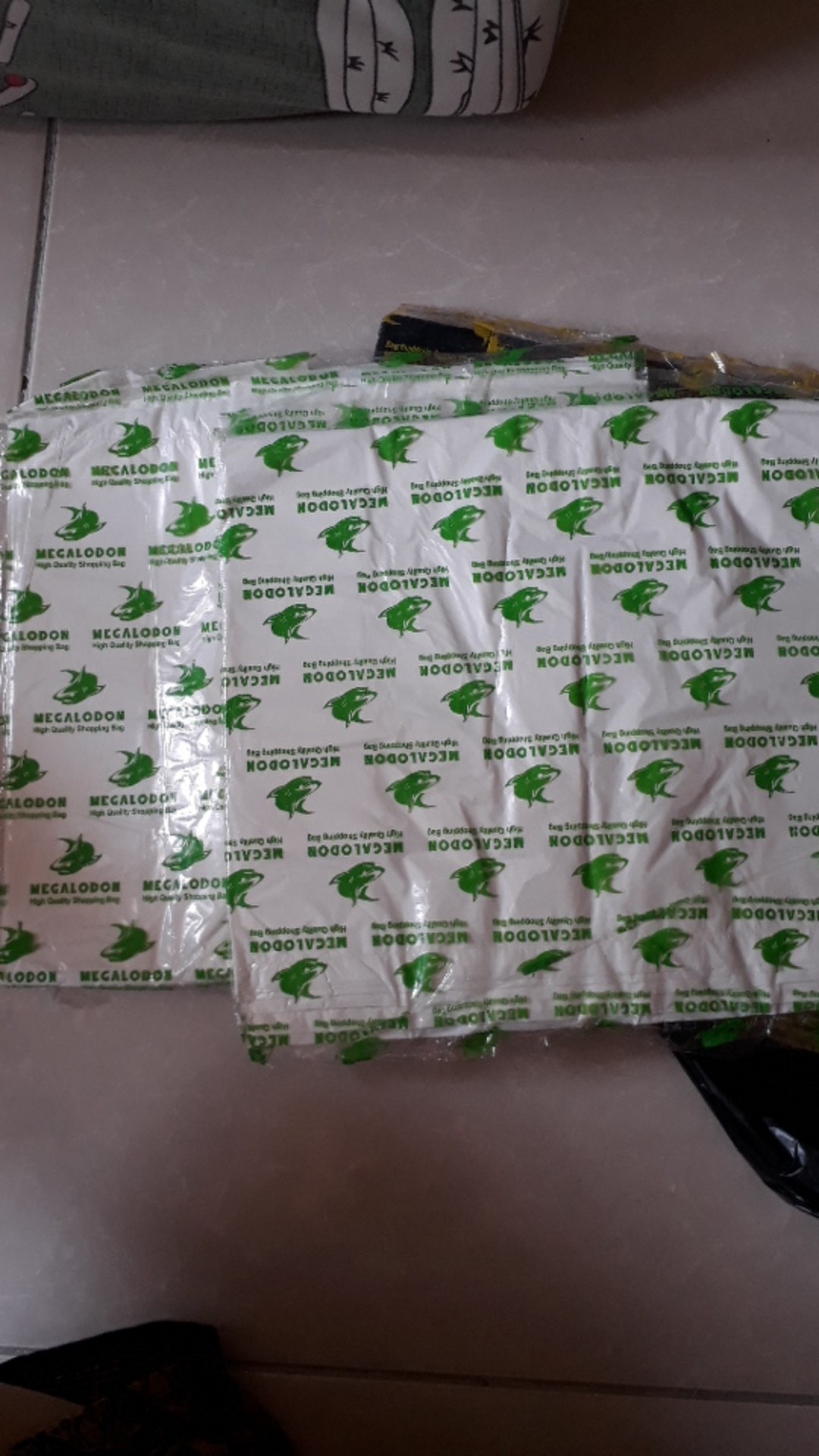 Kantong Plastik 28 Cm Isi 30 Lbr | Kantong Kresek
