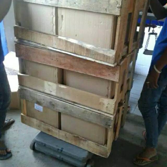 

Tambahan peti kayu