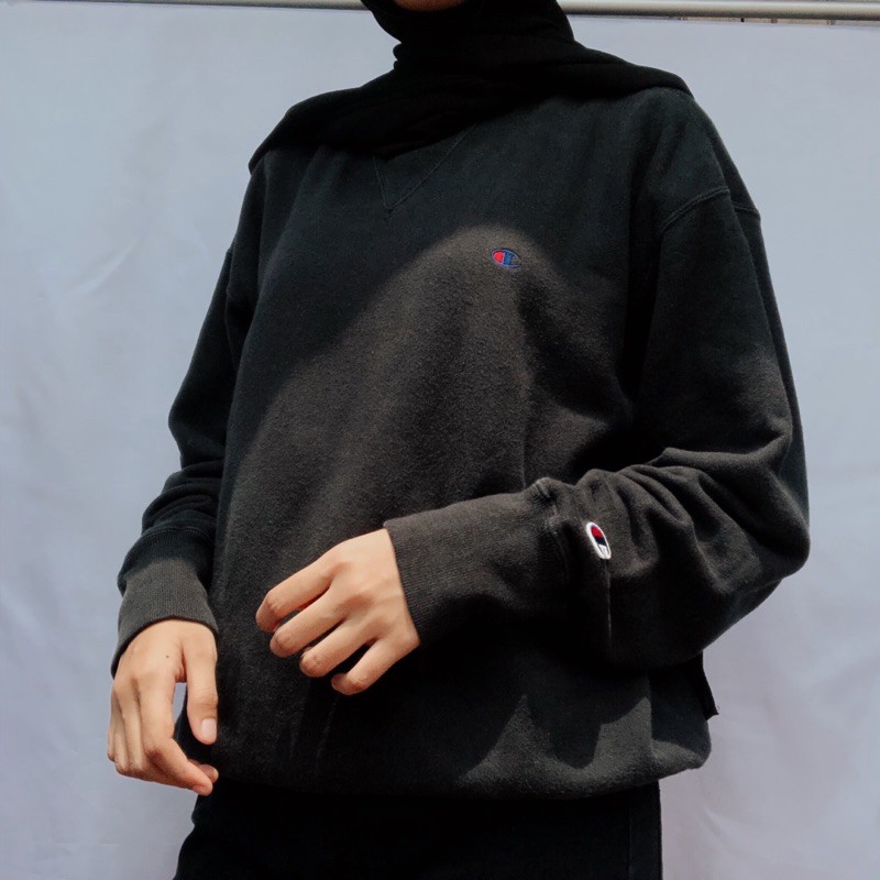 CREWNECK CHAMPION