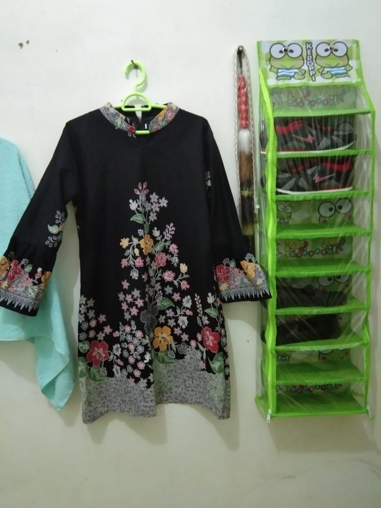Tunik Batik Motif Bunga Sepatu