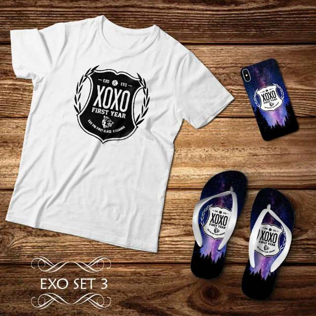 Kaos dan Sandal Exo Gift