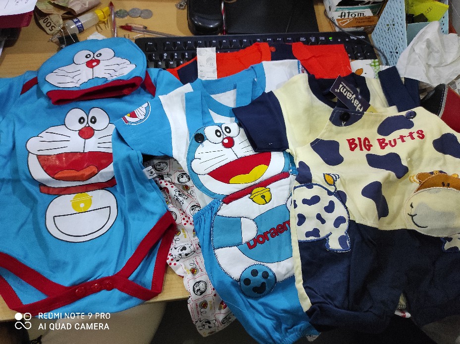  Baju  Bayi  Sapi  Gajah Giraffe Krem Allsize 2 12 bln Jumper 