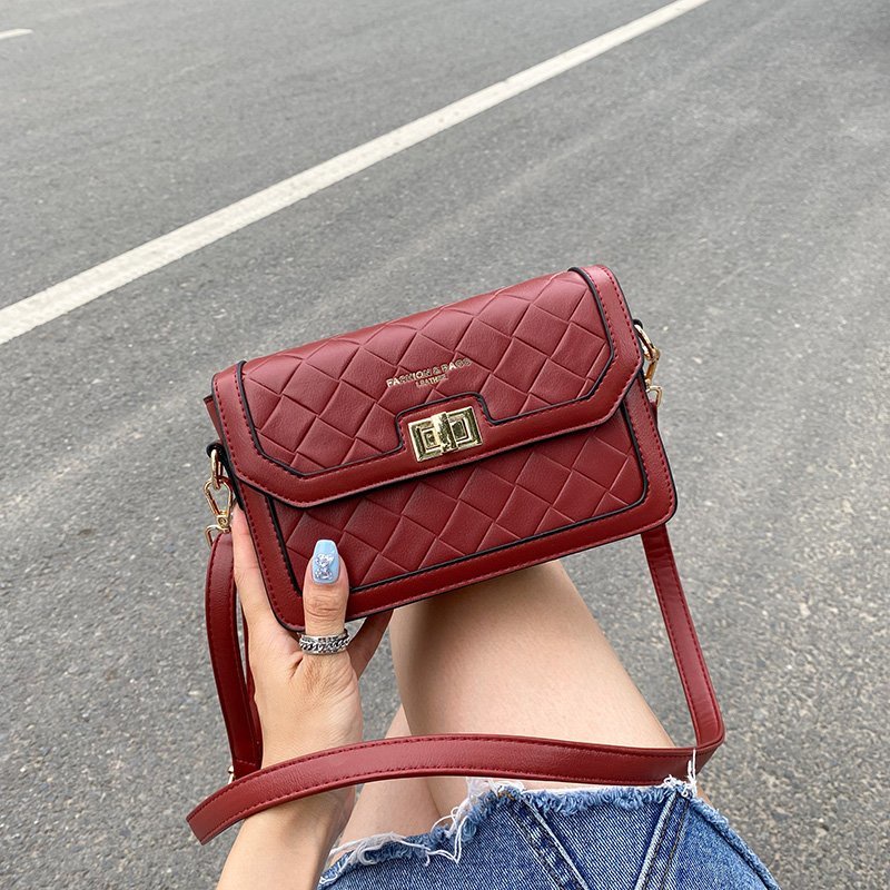 ( 2PC 1KG ) GTBI998877640 New Arrival  !!!  Tas Selempang Wanita Import   Terbaru