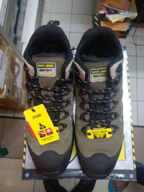 Sepatu Safety Jogger XPLORE