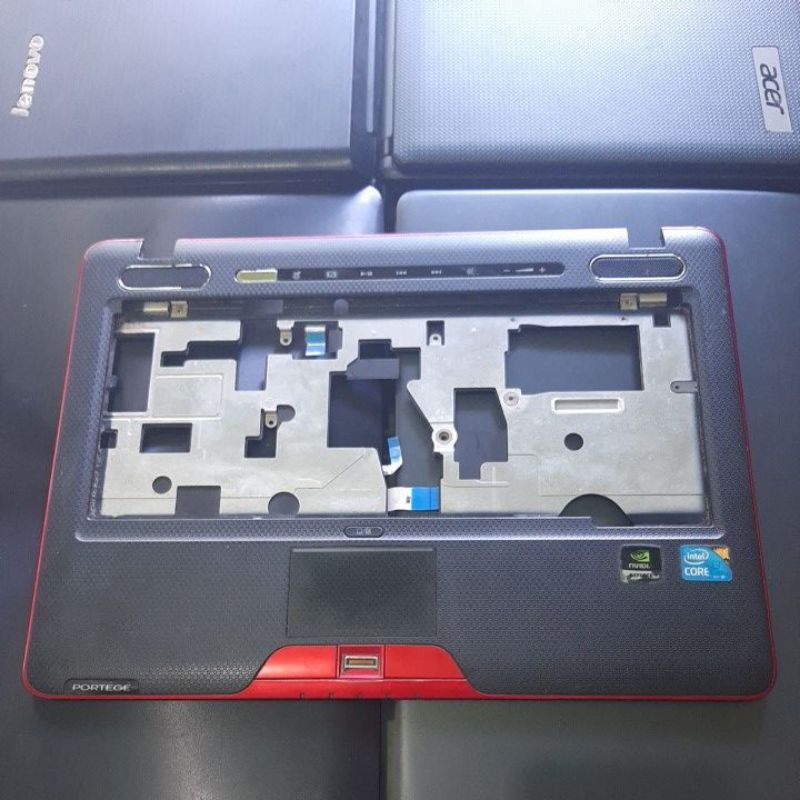 Casing Bagian Tengah Toshiba Portege M900
