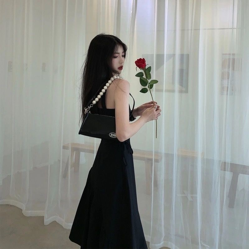 NICO##DRESS HITAM PENDEK/HEPBURN GAYA SLIP GAUN WANITA BARU RASA DESAIN PINGGANG DIKENDALIKAN RENDA HITAM