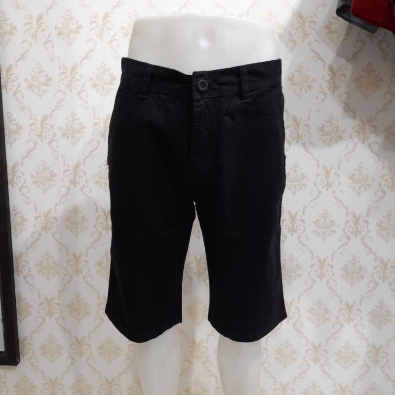 celana pendek hitam cowok CDL original bergo pen