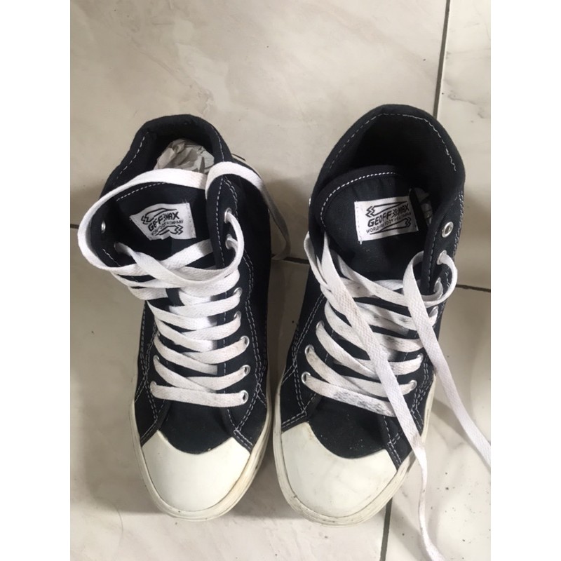 Geoff Max Timeless Hi Black White