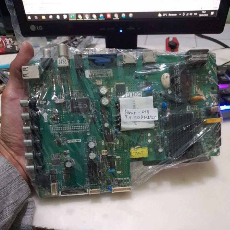 MB MOBO MAINBOARD MOTHERBOARD TV PANASONIC TH 40C304G TH40D305G TH40D302G .