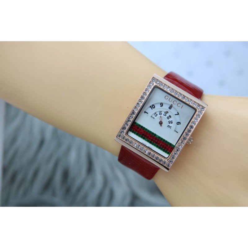 JAM TANGAN WANITA GUCCI DIAMOND PLAT PUTIH KULIT || DIAMETER 3.2 CM ||