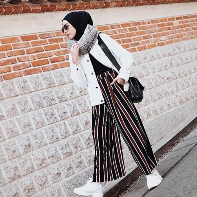 Celana Kulot Retro / Strip Palazzo Cullotes Pants / Zara 