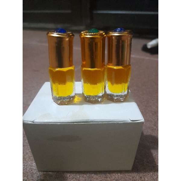 Minyak Kasturi Kijang asli