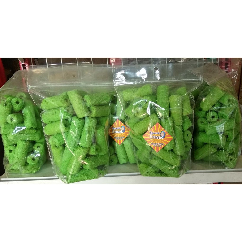 

Aneka Snack Stik Pandan Kemasan 150 Gram