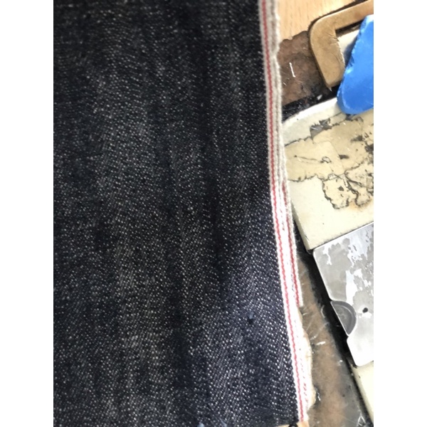 bahan selvedge untuk 1 celana. 18 oz. 19 oz. 21 oz