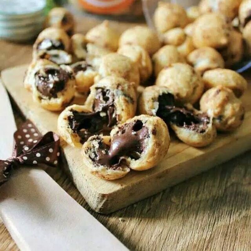 

KUE SOES KERING ISI COKLAT 200GR