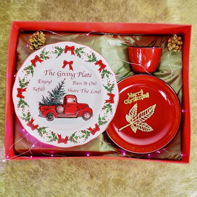 

HAMPERS NATAL KOTAK SX542CX1S