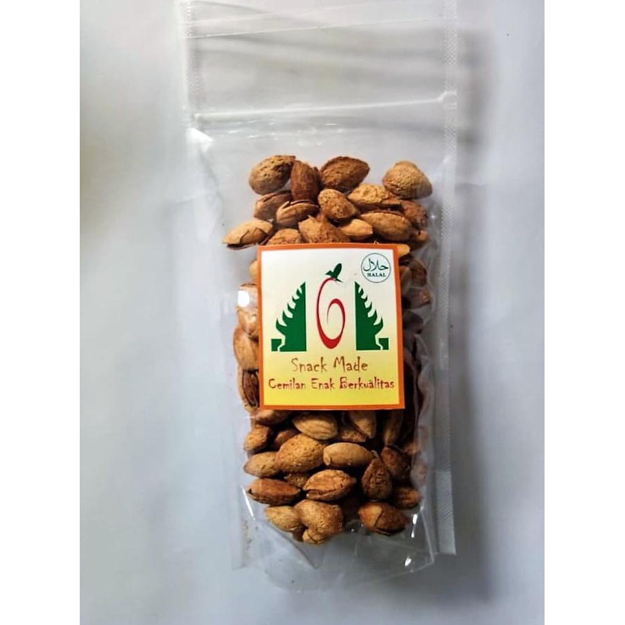 

Roasted Kacang Almond 500 Gram Lowienjan24