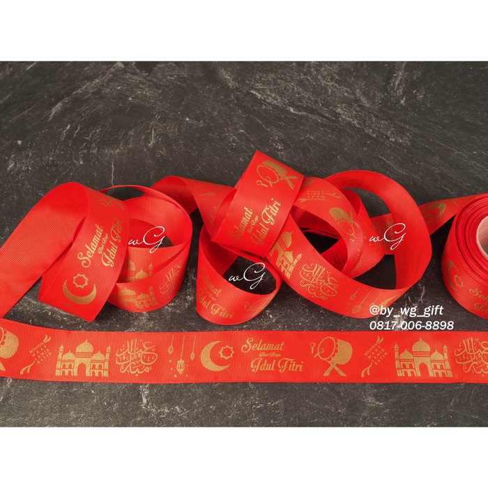 

Pita Idul Fitri -GrossGrain- Merah - C;Lebar 3.8cm ;Panjang 20yard